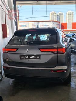 ميتسوبيشي أوتلاندر سبورت